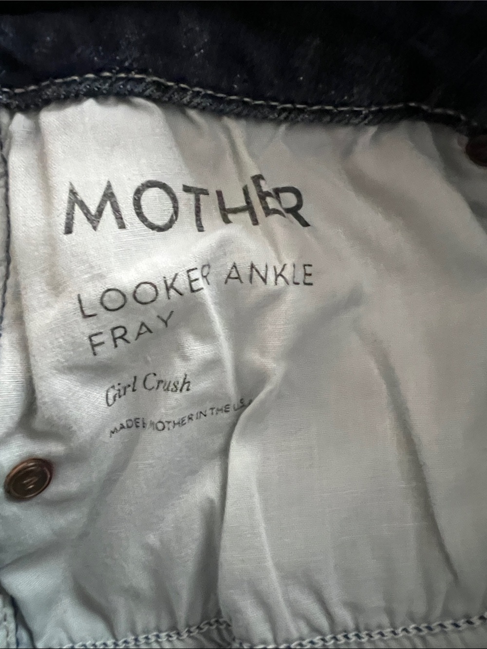 Mother Looker Ankle Fray in Girl Crush - Picture 12 of 12